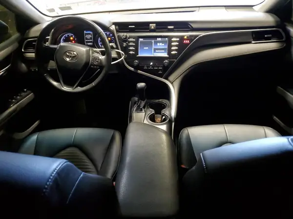 JTNB11HK2J3022496 2018 TOYOTA CAMRY - Image 8