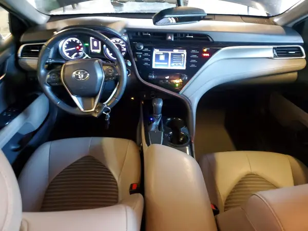 JTNB11HK2J3039718 2018 TOYOTA CAMRY - Image 8