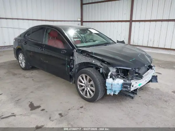 JTNB11HK2J3042960 2018 TOYOTA CAMRY - Image 1