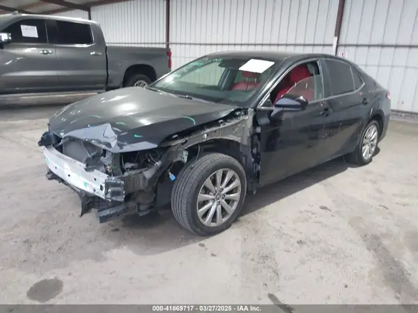 JTNB11HK2J3042960 2018 TOYOTA CAMRY - Image 2