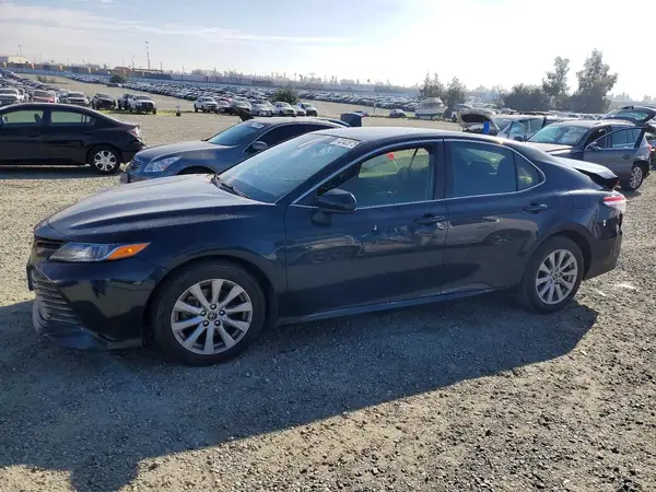 JTNB11HK2J3047608 2018 TOYOTA CAMRY - Image 1