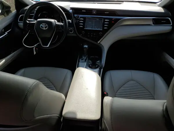 JTNB11HK2J3050802 2018 TOYOTA CAMRY - Image 8