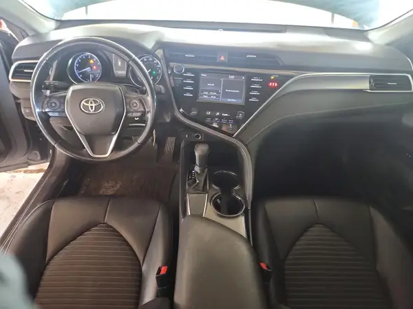 JTNB11HK2J3074016 2018 TOYOTA CAMRY - Image 8