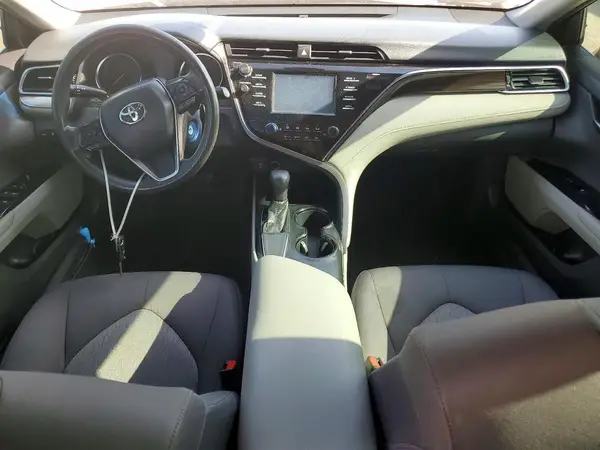 JTNB11HK3J3002015 2018 TOYOTA CAMRY - Image 8