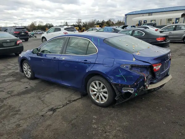 JTNB11HK3J3002645 2018 TOYOTA CAMRY - Image 2
