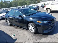 JTNB11HK3J3007702 2018 TOYOTA CAMRY