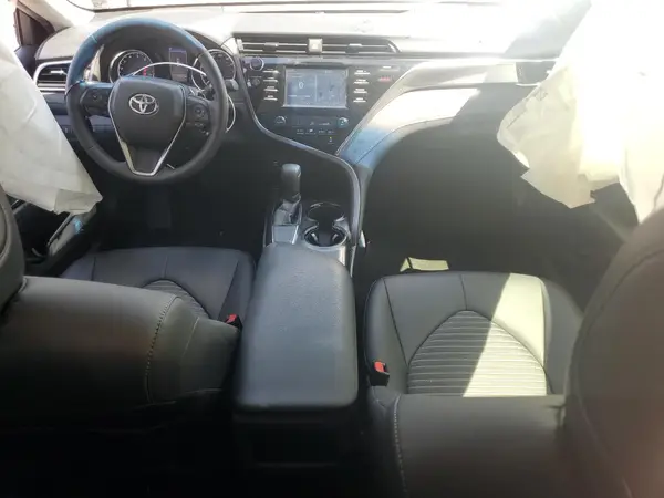 JTNB11HK3J3007845 2018 TOYOTA CAMRY - Image 8