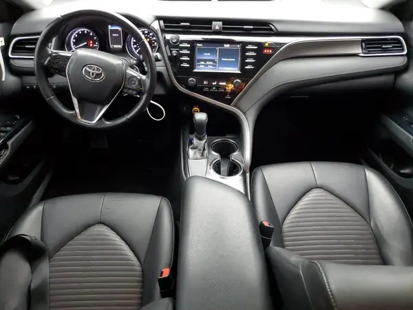 JTNB11HK3J3009059 2018 TOYOTA CAMRY - Image 8