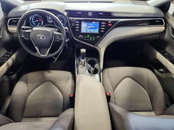 JTNB11HK3J3015167 2018 TOYOTA CAMRY - Image 8