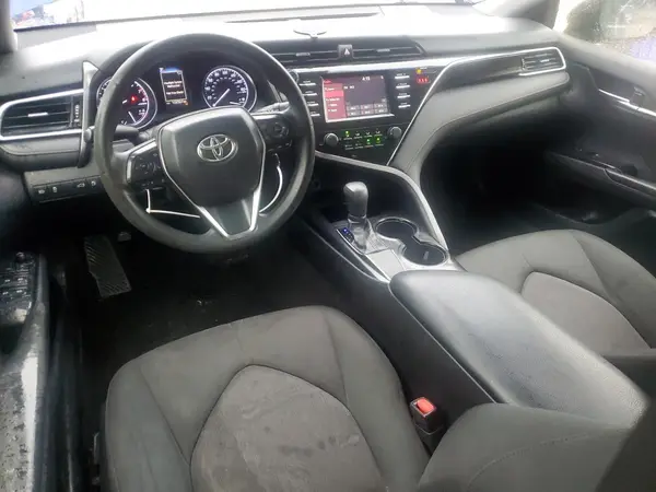 JTNB11HK3J3015251 2018 TOYOTA CAMRY - Image 8