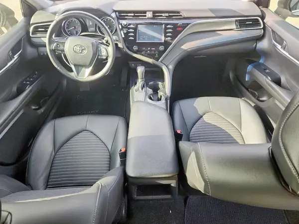 JTNB11HK3J3017663 2018 TOYOTA CAMRY - Image 8
