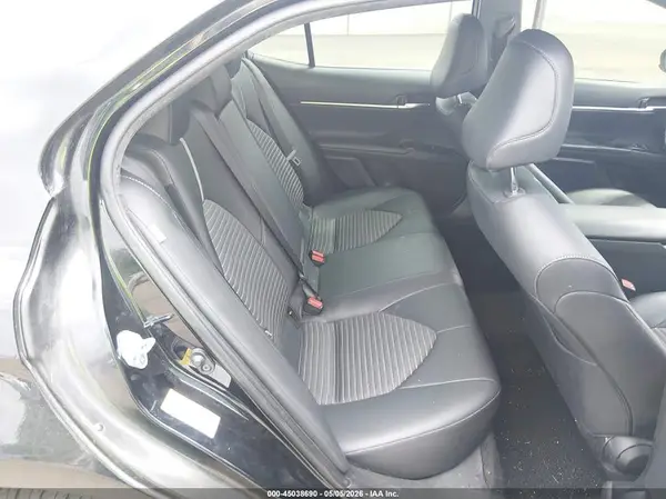 JTNB11HK3J3018733 2018 TOYOTA CAMRY - Image 8