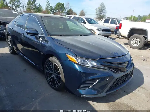 JTNB11HK3J3019008 2018 TOYOTA CAMRY - Image 1