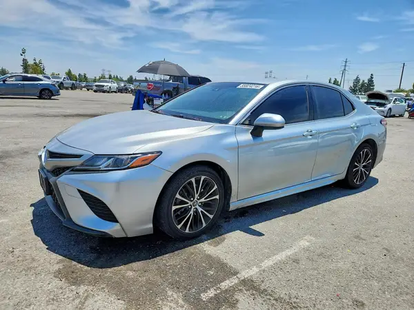 JTNB11HK3J3019378 2018 TOYOTA CAMRY - Image 1