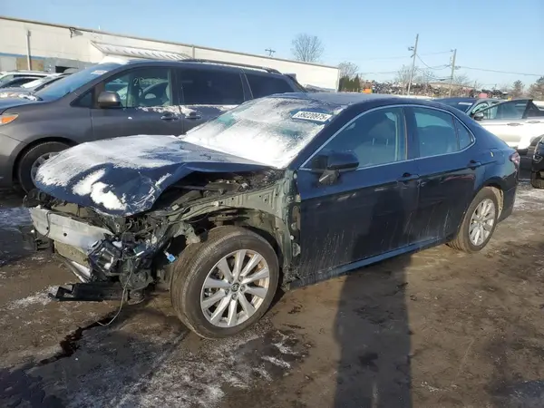 JTNB11HK3J3019476 2018 TOYOTA CAMRY - Image 1