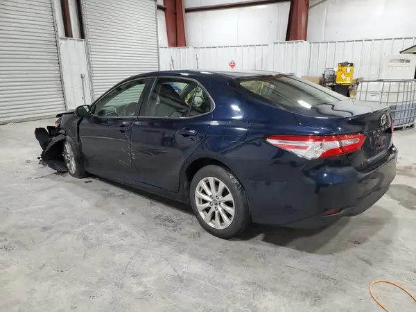 JTNB11HK3J3019543 2018 TOYOTA CAMRY - Image 2