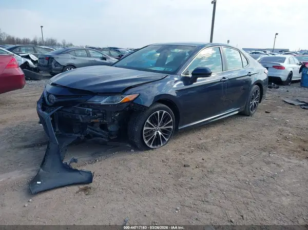 JTNB11HK3J3022491 2018 TOYOTA CAMRY - Image 2
