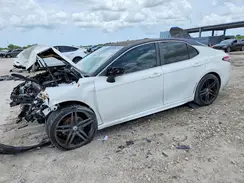 JTNB11HK3J3023298 2018 TOYOTA CAMRY