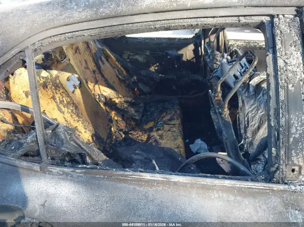JTNB11HK3J3025469 2018 TOYOTA CAMRY - Image 8