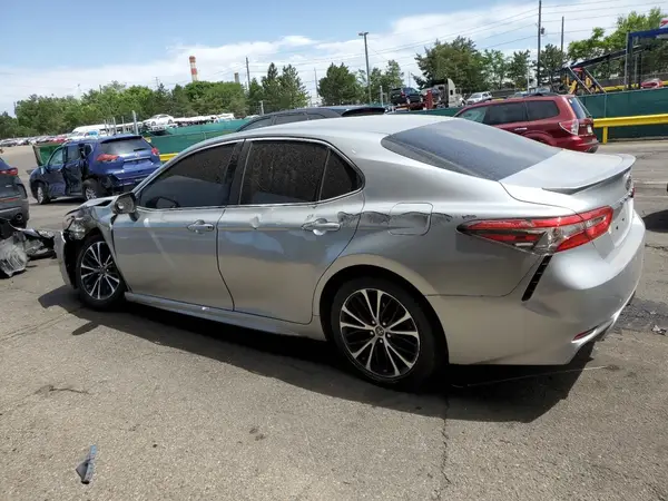 JTNB11HK3J3025939 2018 TOYOTA CAMRY - Image 2