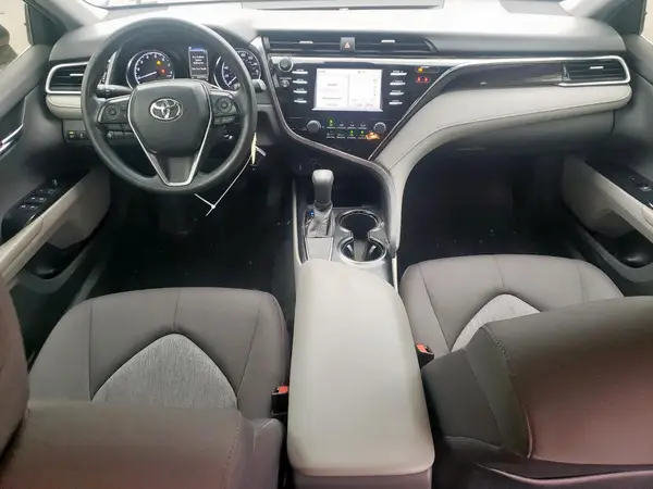 JTNB11HK3J3027254 2018 TOYOTA CAMRY - Image 8