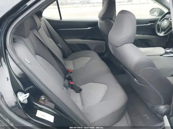 JTNB11HK3J3029117 2018 TOYOTA CAMRY - Image 8