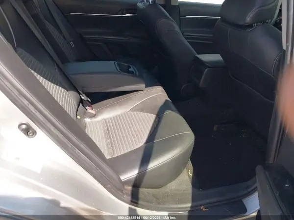 JTNB11HK3J3029988 2018 TOYOTA CAMRY - Image 8