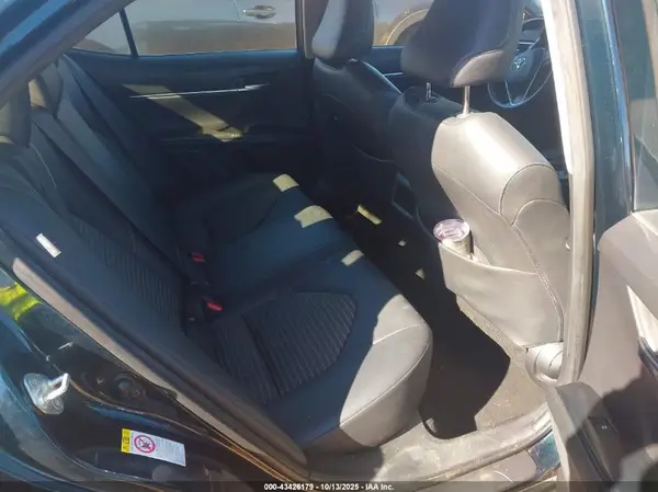 JTNB11HK3J3031756 2018 TOYOTA CAMRY - Image 8