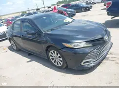 JTNB11HK3J3033099 2018 TOYOTA CAMRY