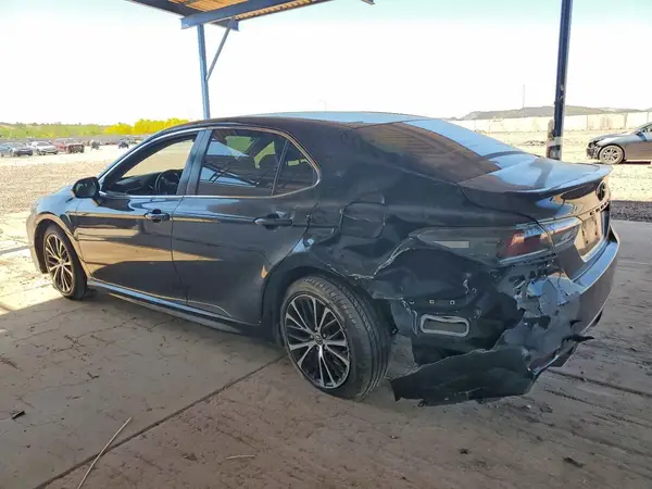 JTNB11HK3J3034141 2018 TOYOTA CAMRY - Image 2
