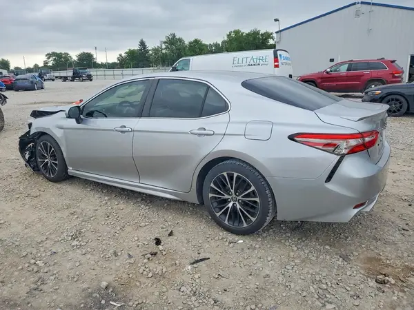 JTNB11HK3J3036570 2018 TOYOTA CAMRY - Image 2