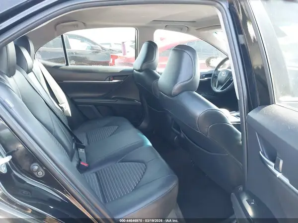 JTNB11HK3J3039615 2018 TOYOTA CAMRY - Image 8