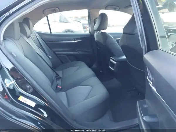 JTNB11HK3J3043812 2018 TOYOTA CAMRY - Image 8