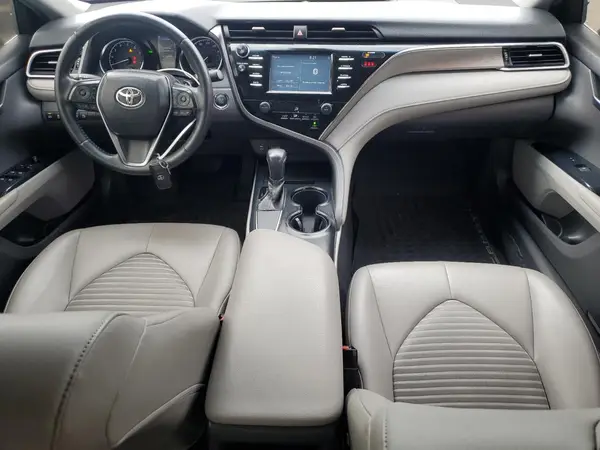 JTNB11HK3J3055622 2018 TOYOTA CAMRY - Image 8