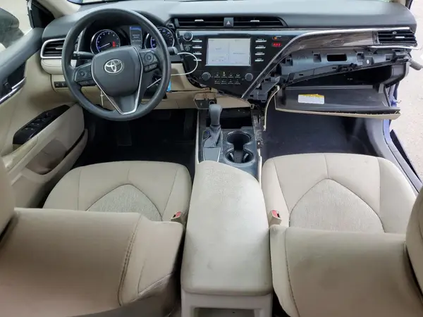 JTNB11HK3J3067222 2018 TOYOTA CAMRY - Image 8