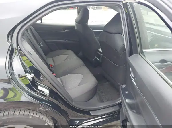 JTNB11HK3J3067575 2018 TOYOTA CAMRY - Image 8