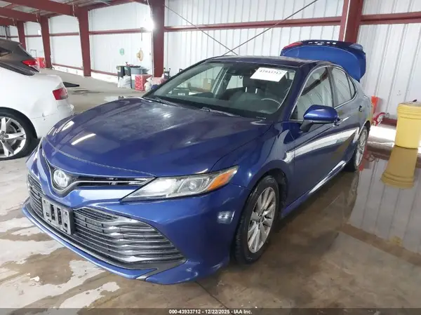 JTNB11HK4J3002265 2018 TOYOTA CAMRY - Image 2