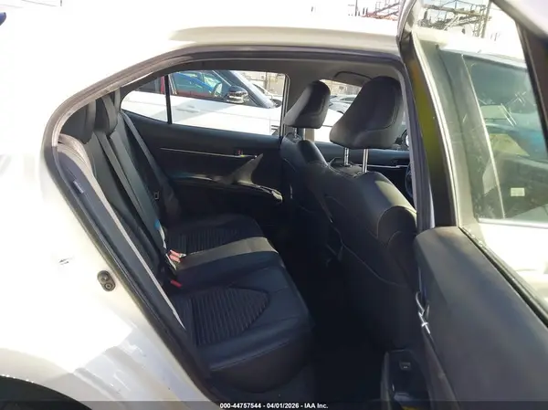 JTNB11HK4J3004260 2018 TOYOTA CAMRY - Image 8