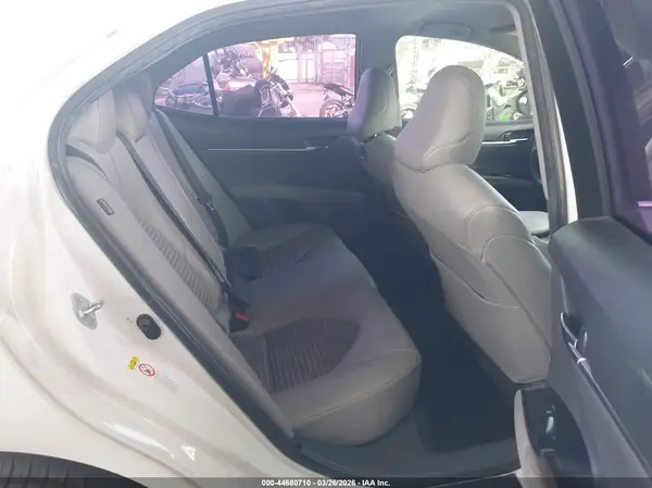 JTNB11HK4J3006526 2018 TOYOTA CAMRY - Image 8