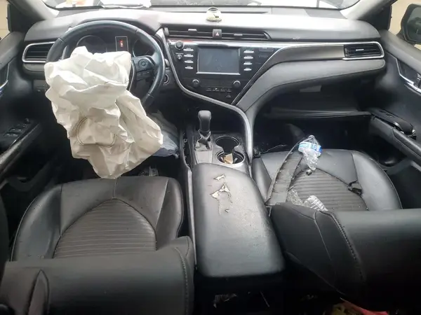 JTNB11HK4J3007532 2018 TOYOTA CAMRY - Image 8