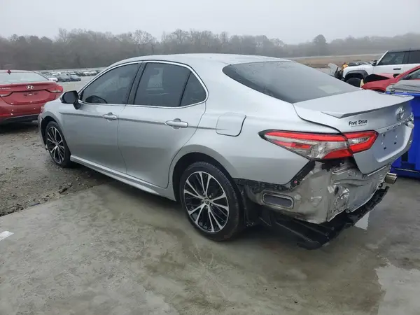 JTNB11HK4J3010334 2018 TOYOTA CAMRY - Image 2