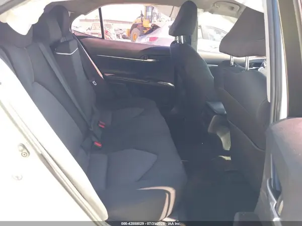 JTNB11HK4J3011063 2018 TOYOTA CAMRY - Image 8