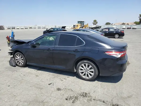JTNB11HK4J3012794 2018 TOYOTA CAMRY - Image 2
