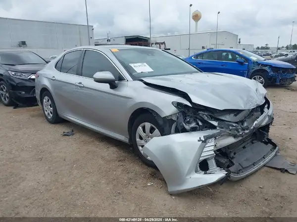 JTNB11HK4J3014528 2018 TOYOTA CAMRY - Image 1