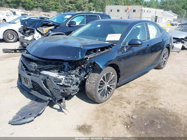 JTNB11HK4J3016005 2018 TOYOTA CAMRY - Image 2