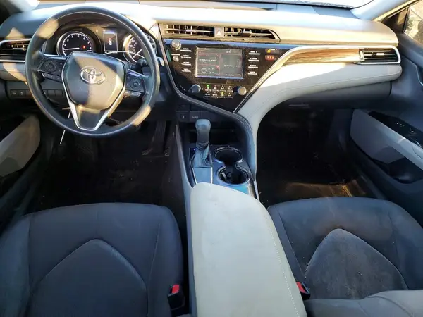 JTNB11HK4J3016585 2018 TOYOTA CAMRY - Image 8