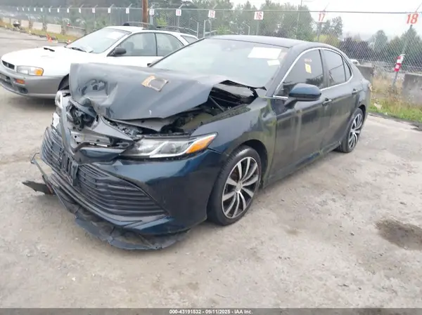 JTNB11HK4J3019244 2018 TOYOTA CAMRY - Image 2