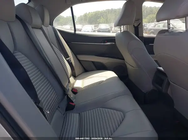 JTNB11HK4J3019325 2018 TOYOTA CAMRY - Image 8