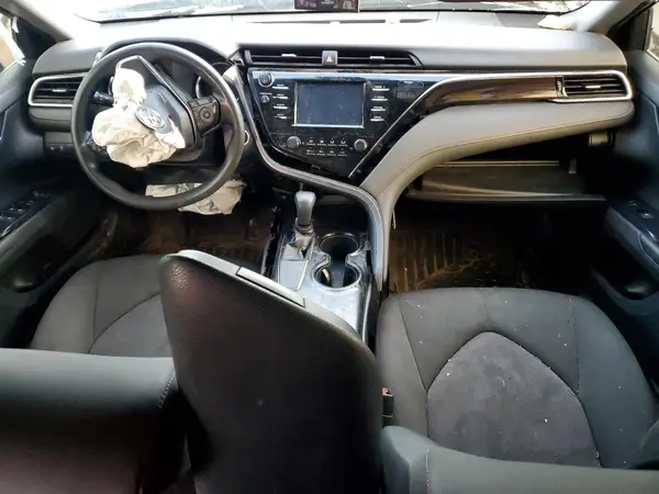 JTNB11HK4J3019468 2018 TOYOTA CAMRY - Image 8