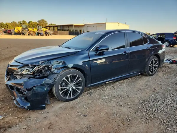 JTNB11HK4J3019485 2018 TOYOTA CAMRY - Image 1